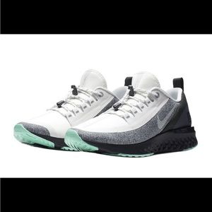 Nike Odyssey React Shield Summit